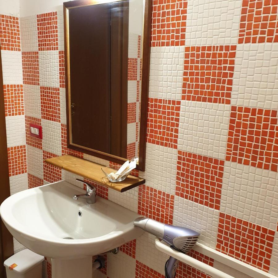 Standard Double Room,1425528664:JPEG