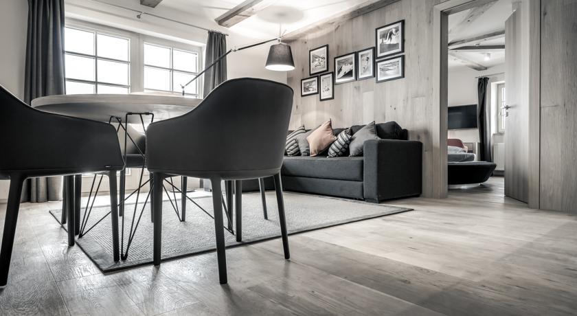 Two-Bedroom Standard Apartment