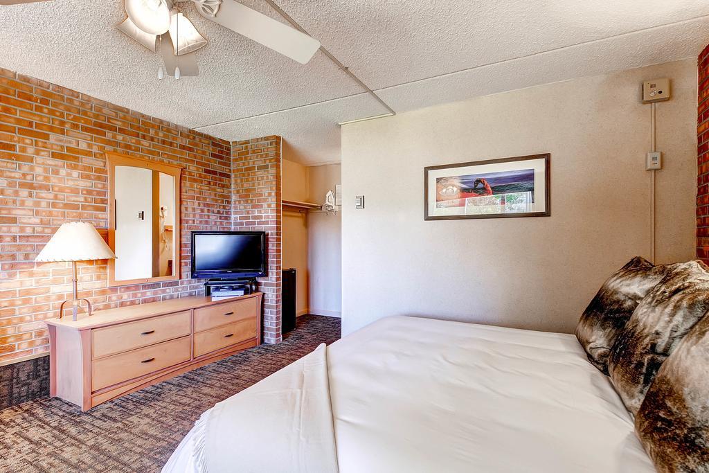 Standard  Room