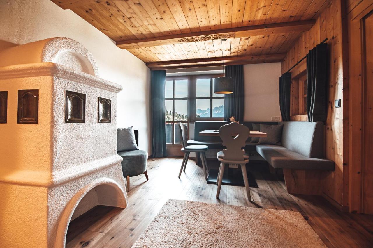 Familienzimmer mit Bergblick