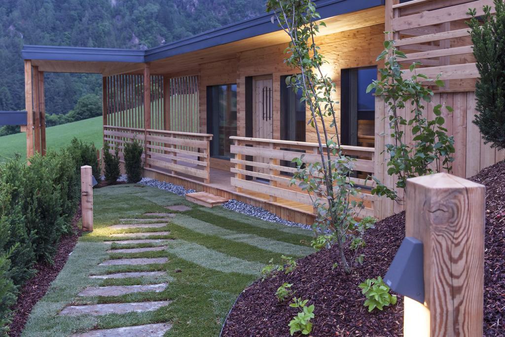Chalet annex