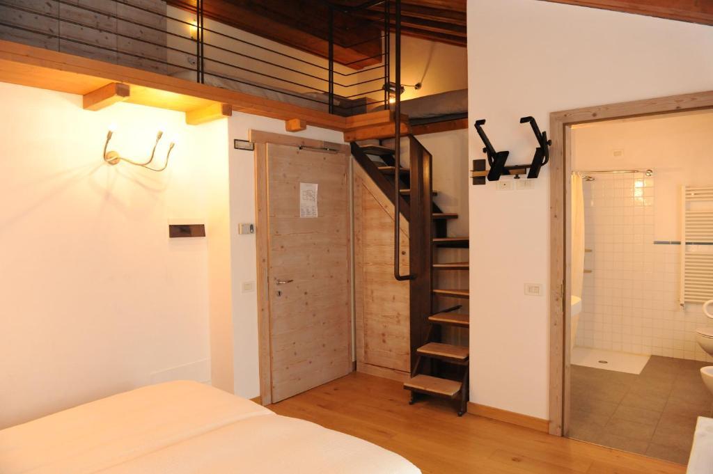Appartamento su 2 Livelli con 1 Camera da Letto