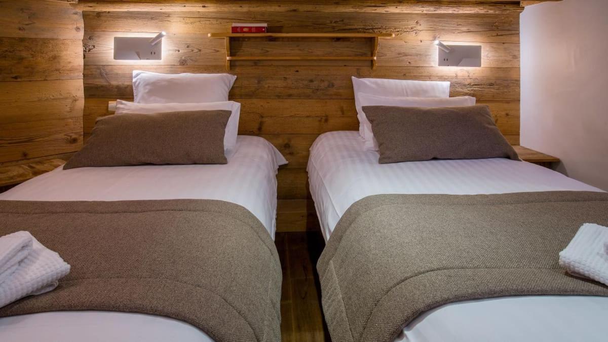 Chambre Double ou Lits Jumeaux avec Terrasse