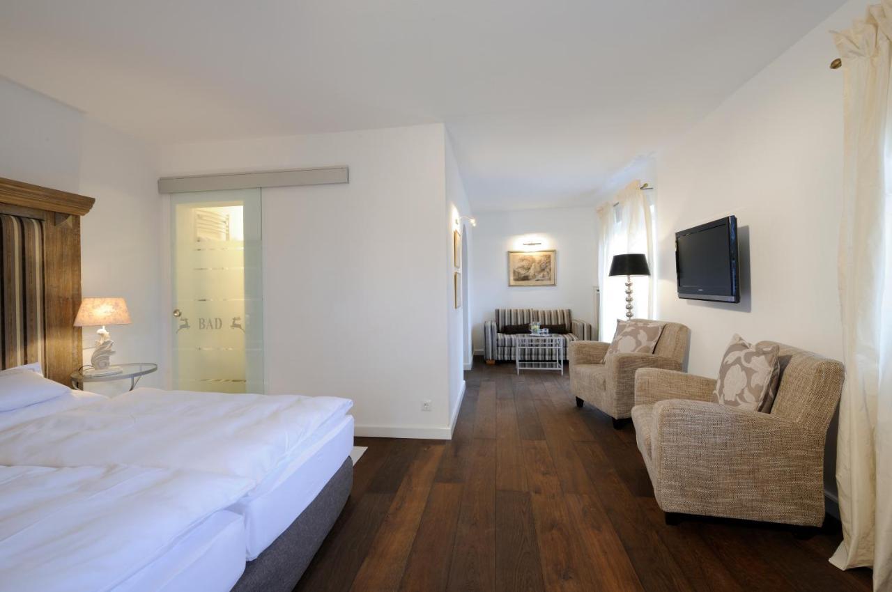 Junior Suite Mountain View