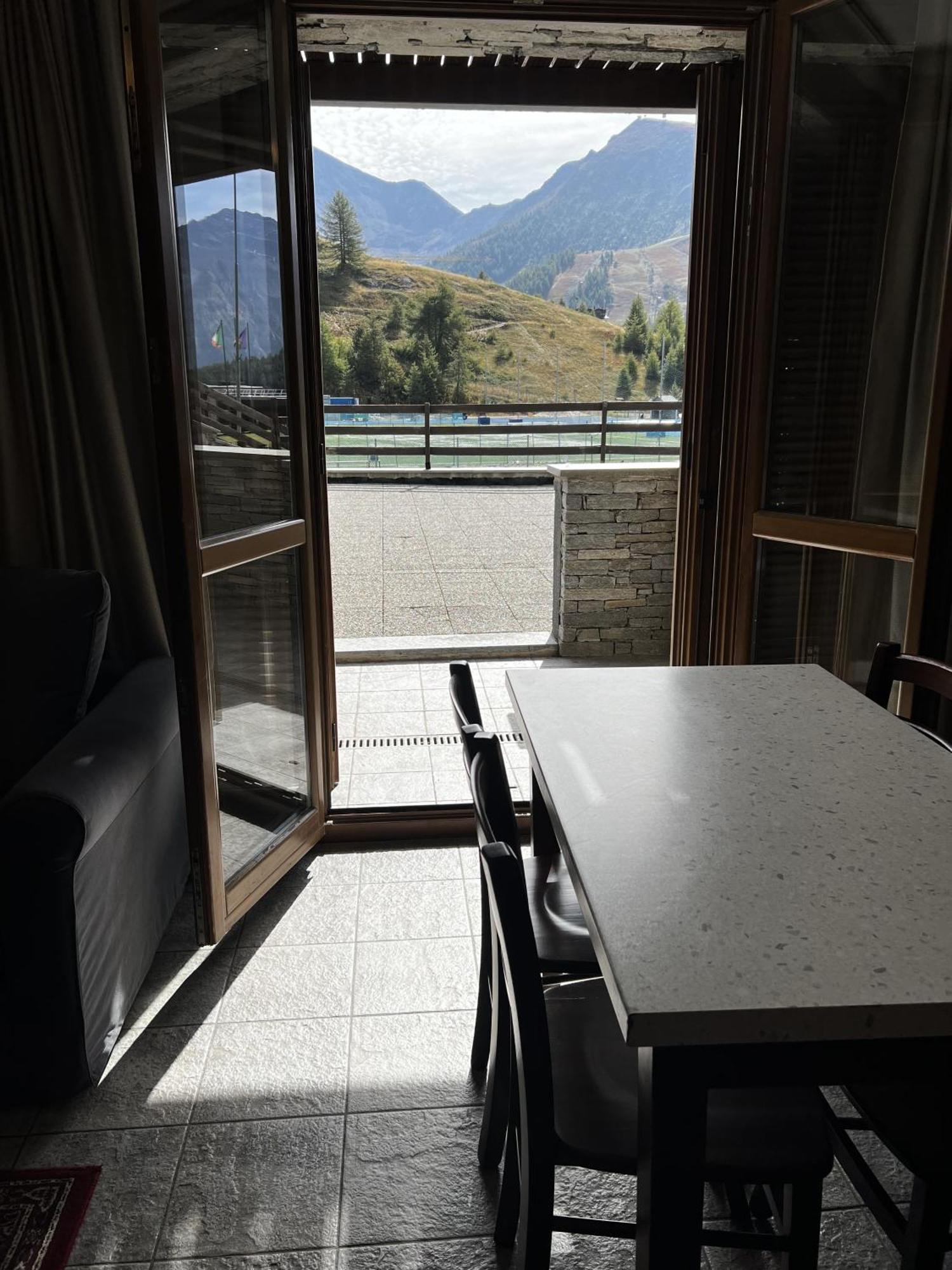 One-Small Bedroom Apartment Mountain View