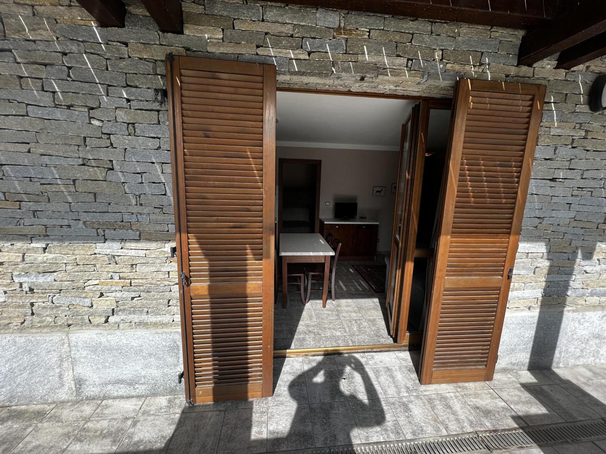 One-Small Bedroom Apartment Mountain View