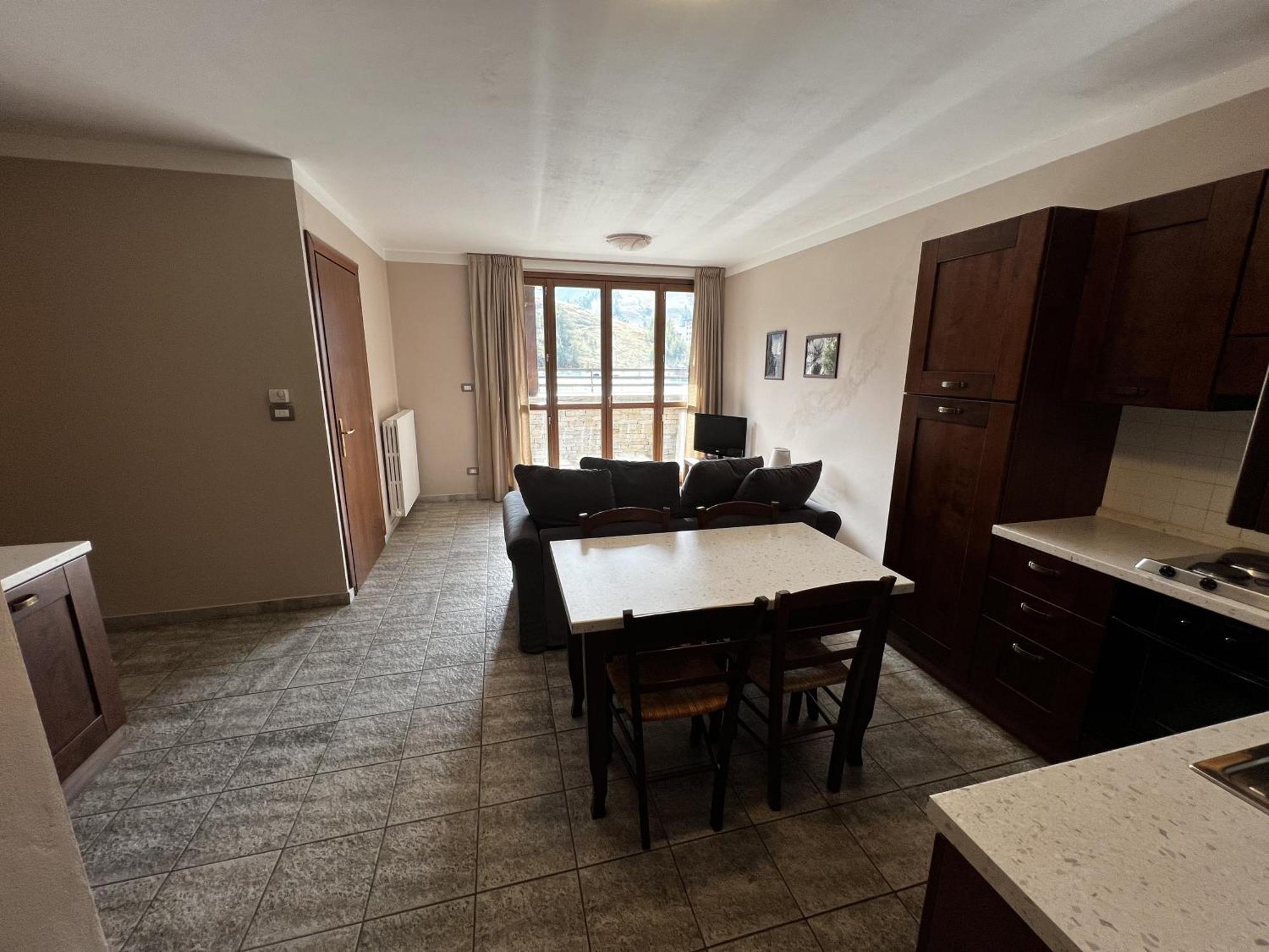 Large One-Bedroom Apartment Mountain View