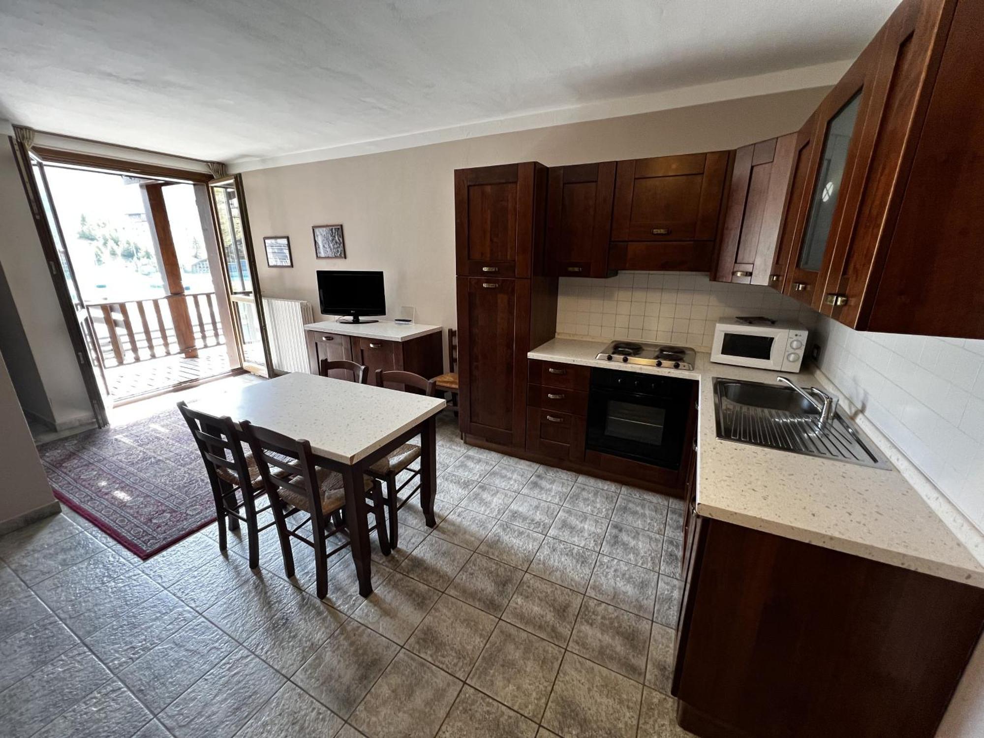 Two-Bedroom Apartment Balcony Mountain View