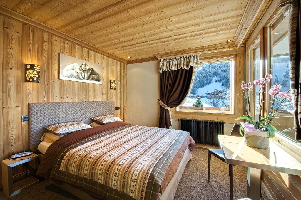 Tweepersoonskamer met 1 of 2 Bedden en Balkon