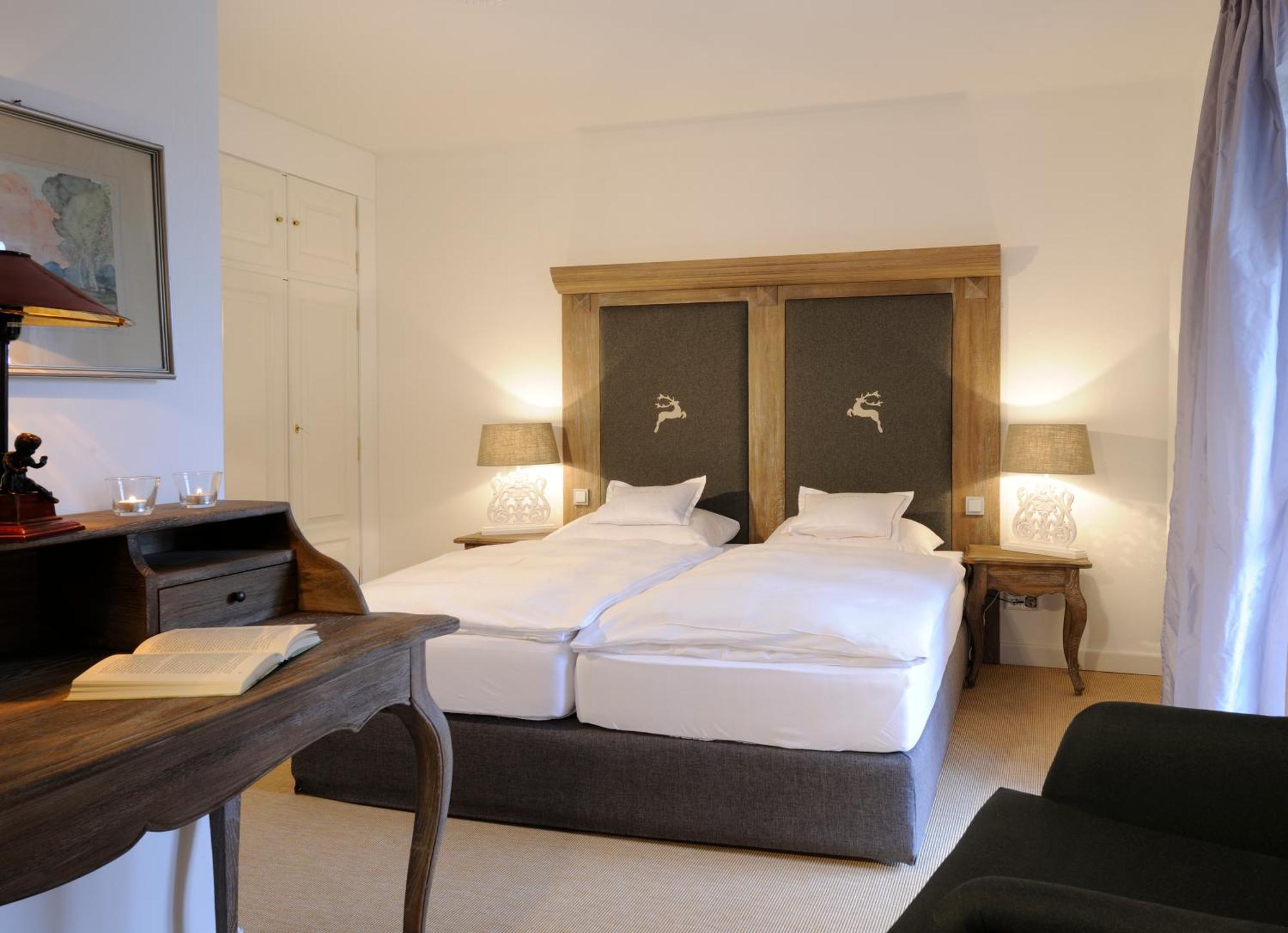 Junior Suite Mountain View