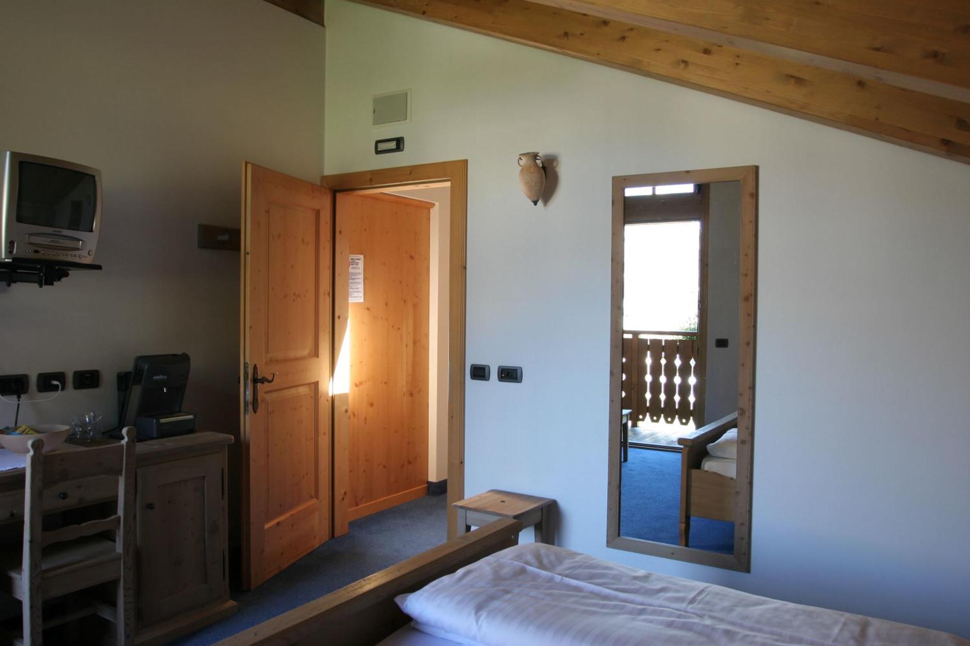 Luxury Two-Bedroom Apartment
