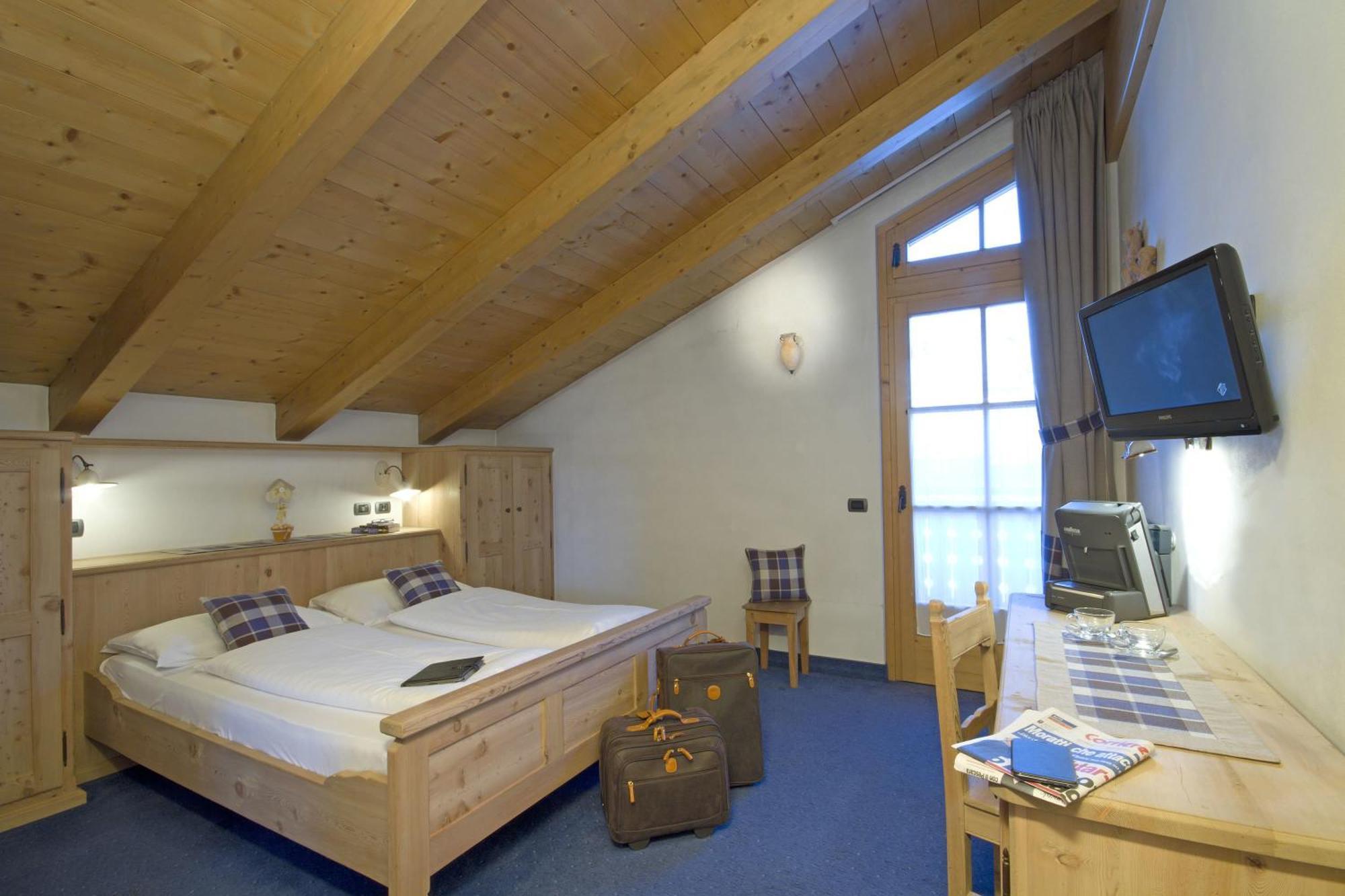 Luxury Two-Bedroom Apartment