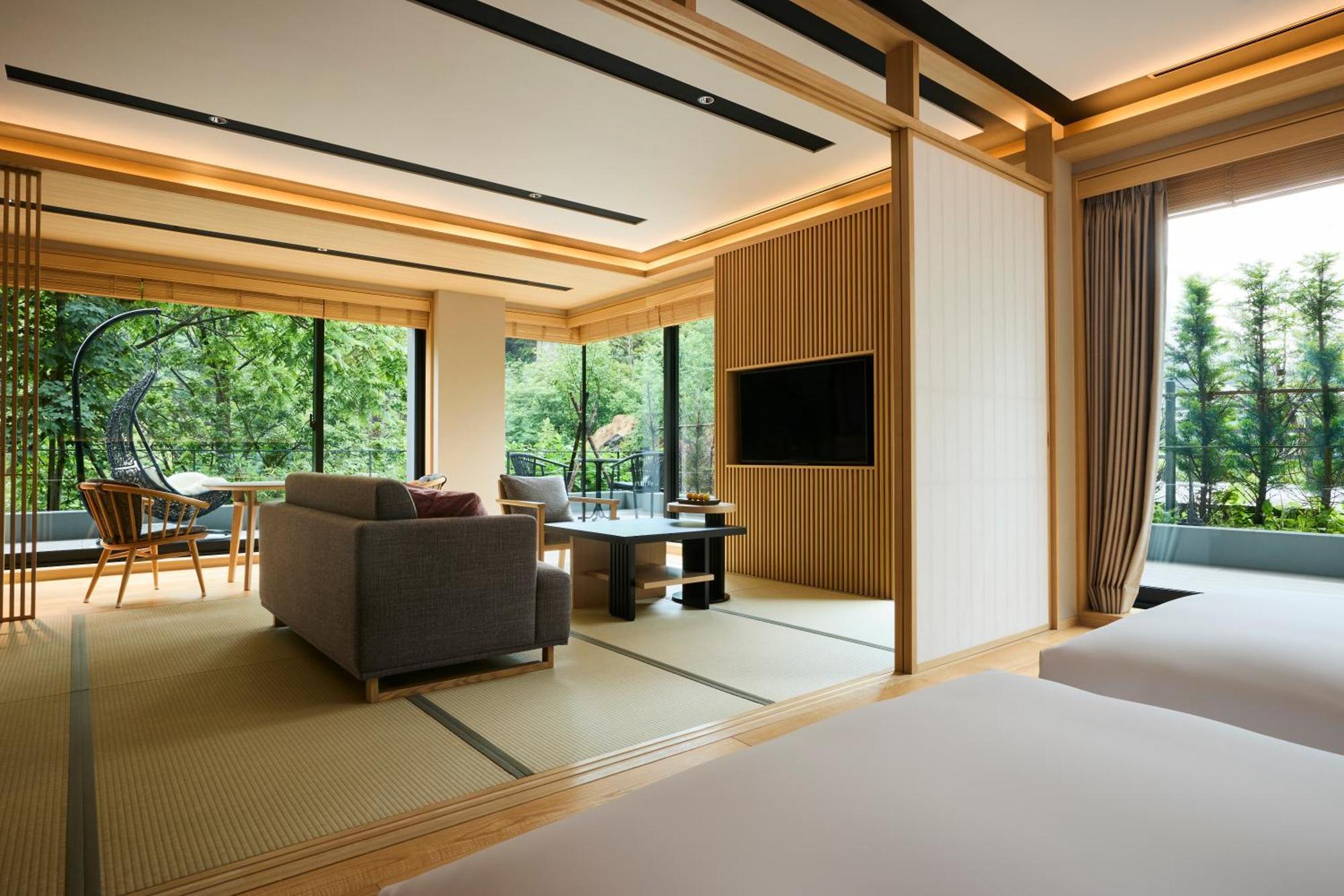 Corner Suite
