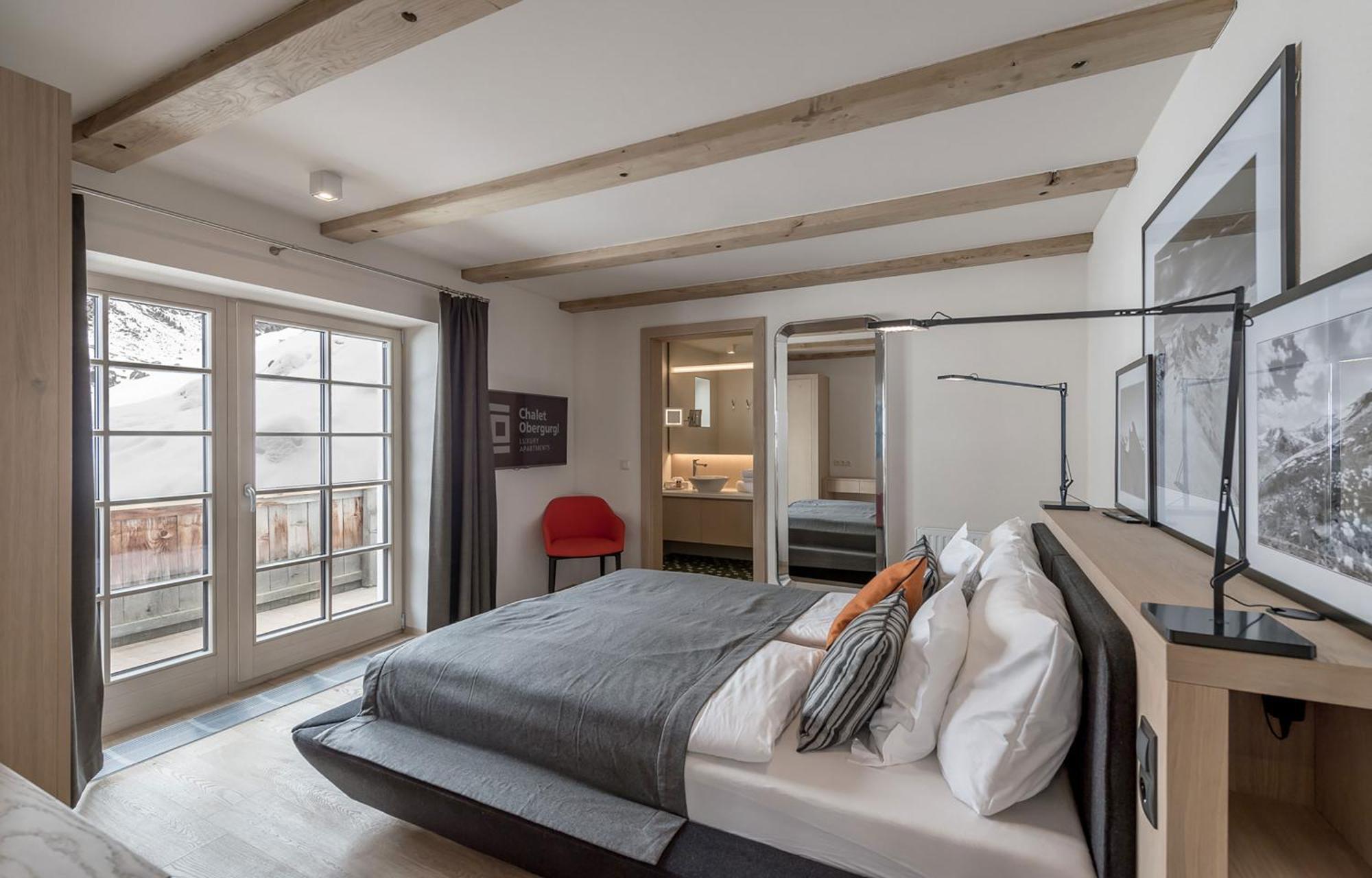 Apartment Split Level