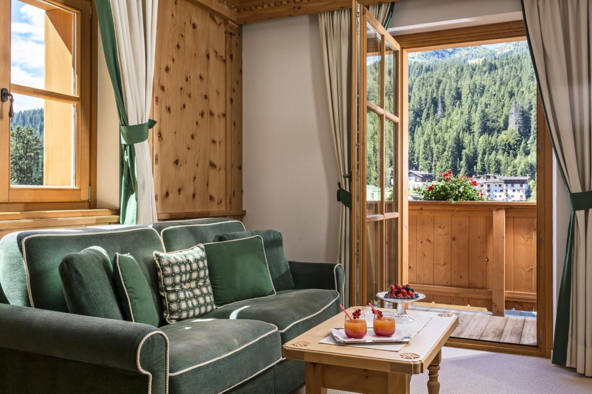 Luxury Suite Mountain View