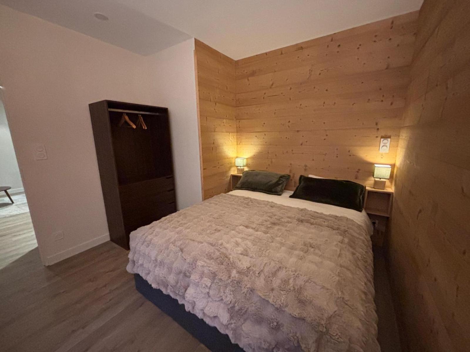 One-Bedroom Apartment with Garden View,1742655757:JPEG