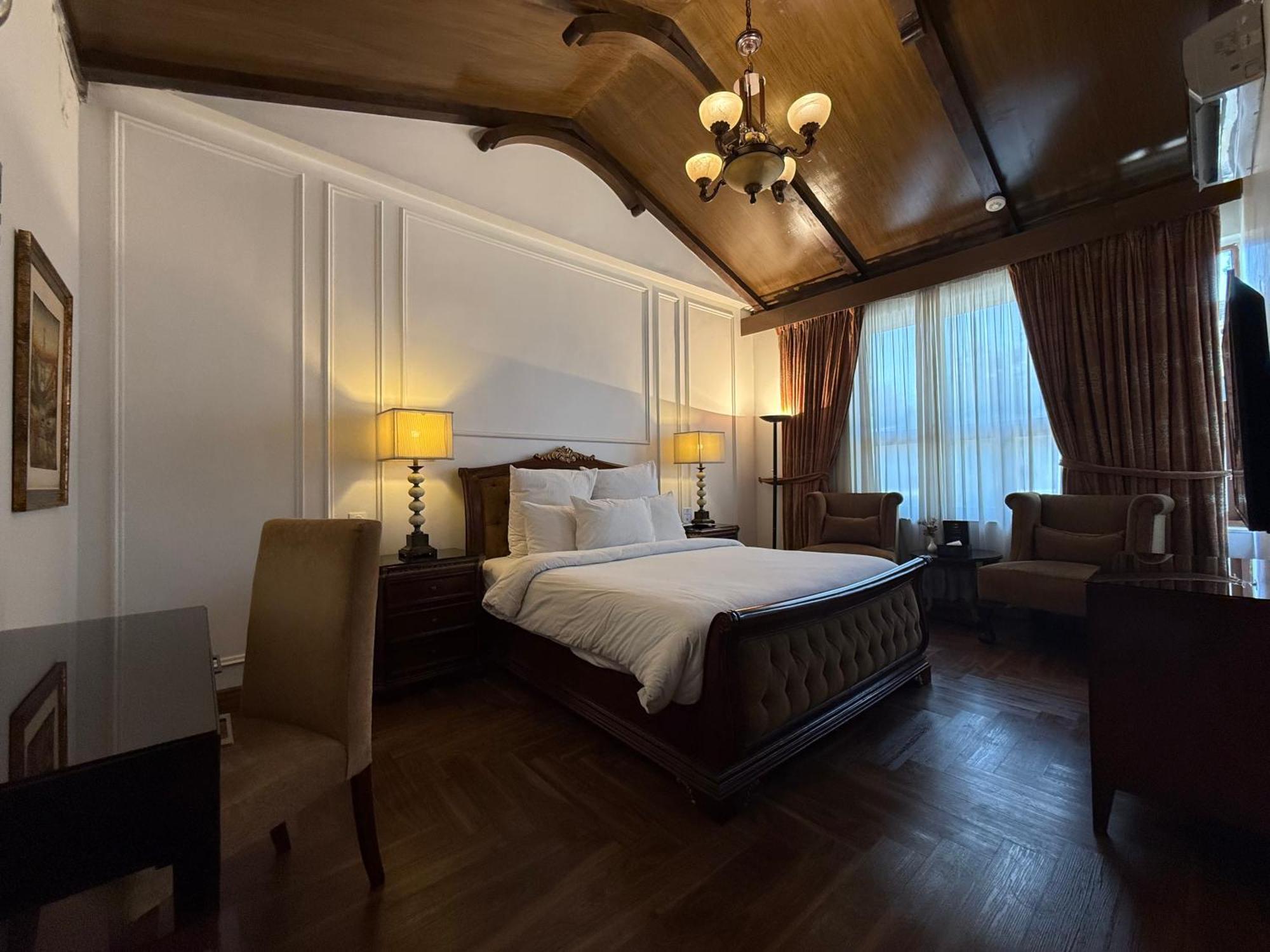 Executive Junior Suite