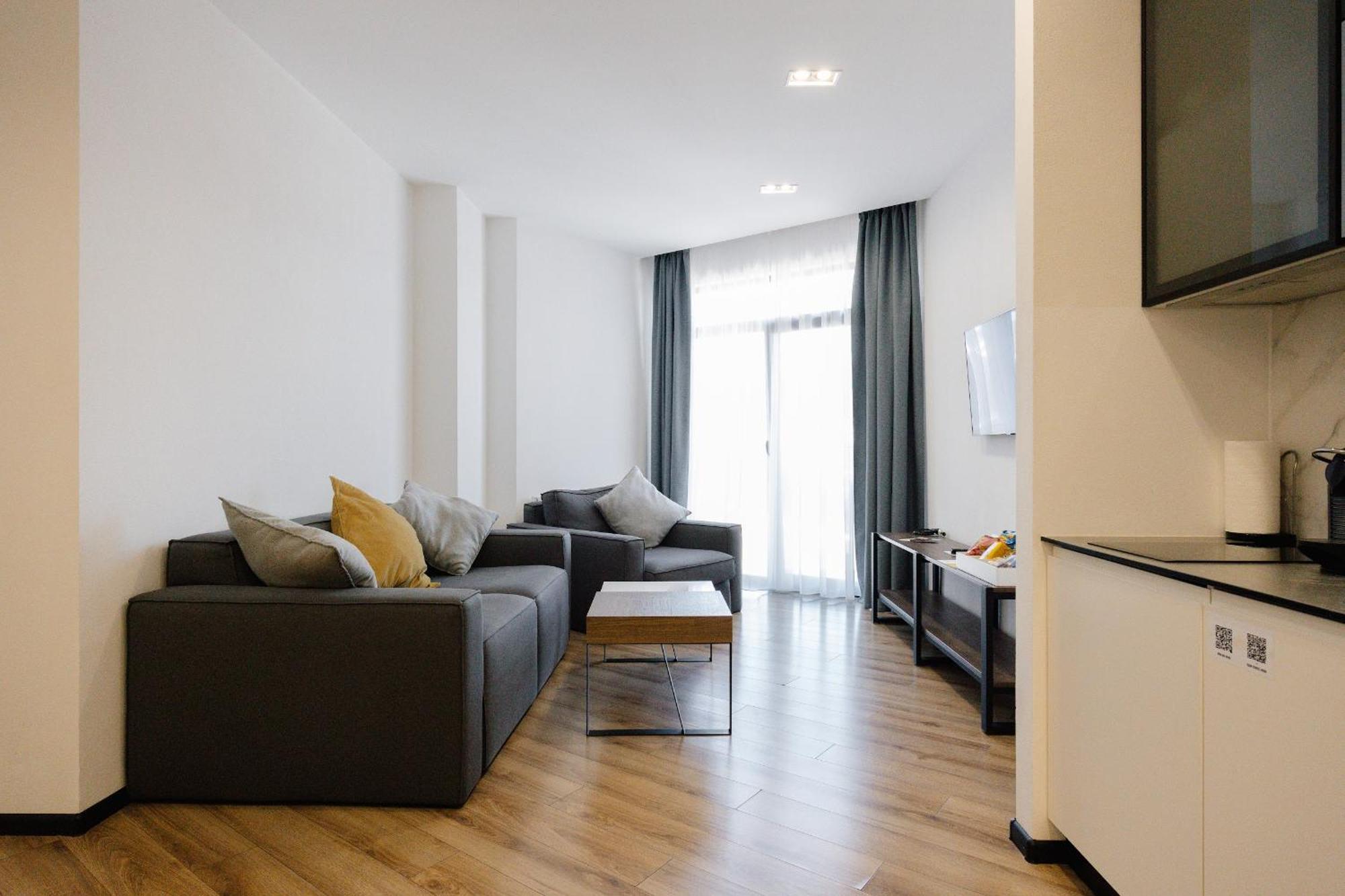 Superior Family Room