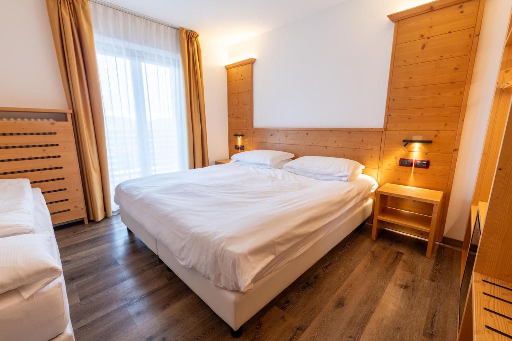 Standard Double or Twin Room Balcony
