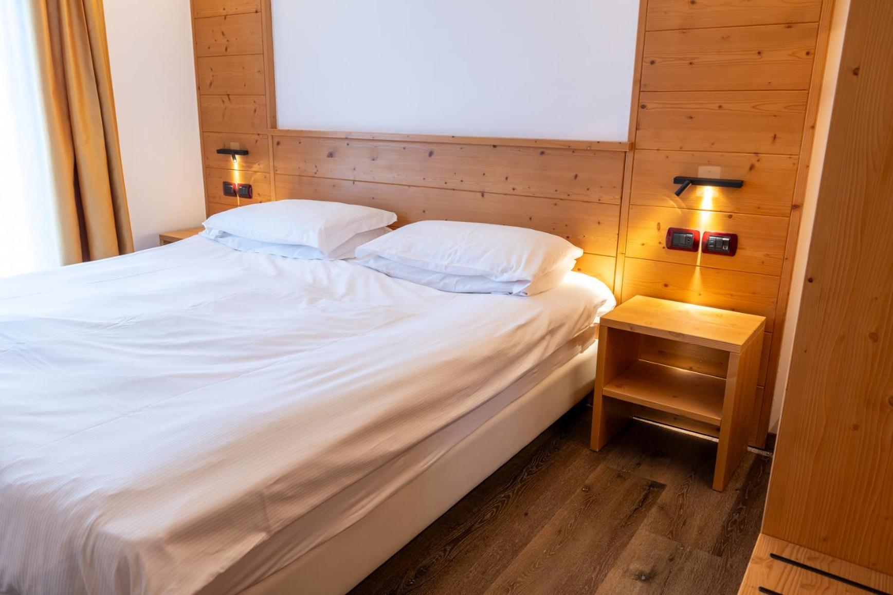 Standard Double or Twin Room Balcony