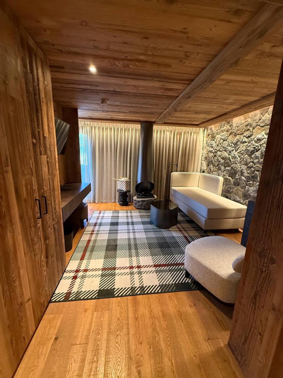 Executive Triple Room