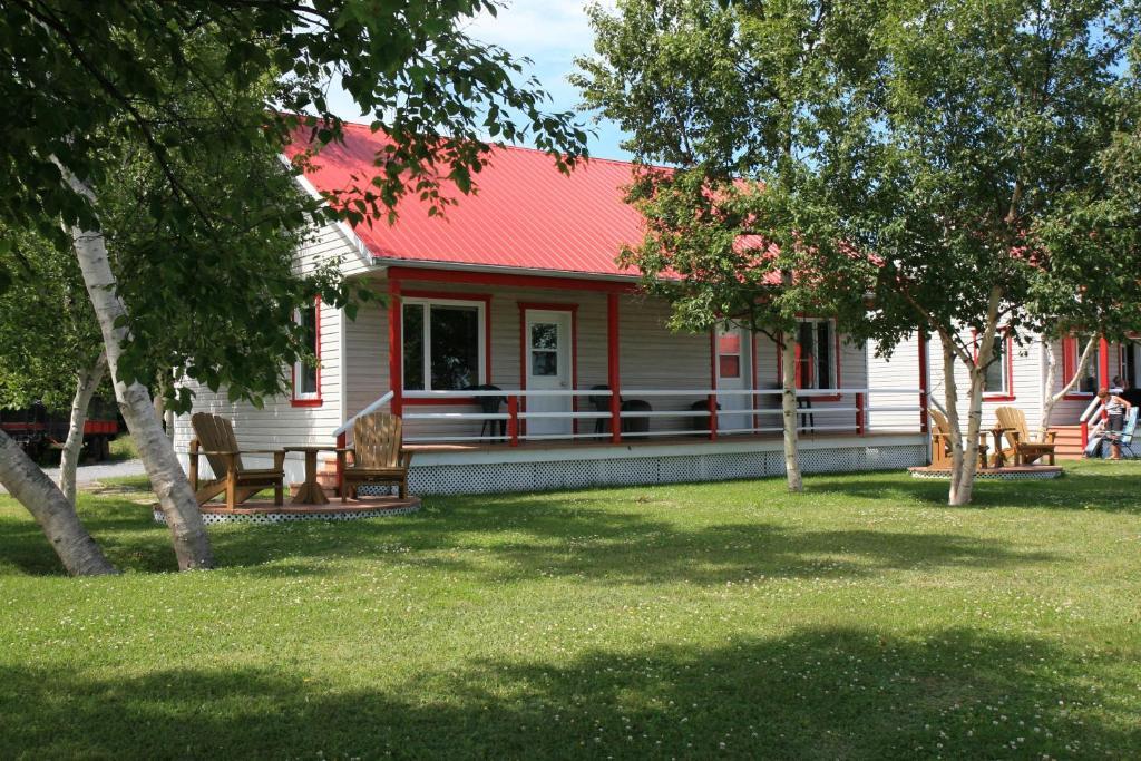 Two-Bedroom Cottage