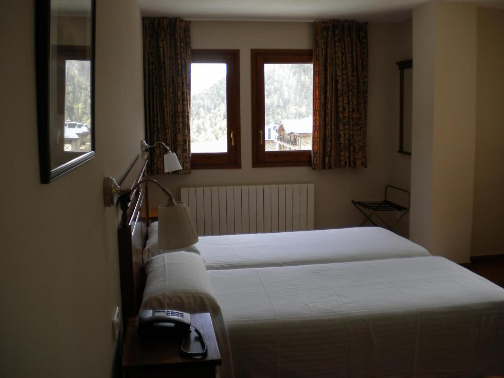 Quadruple Room,721511485:JPEG