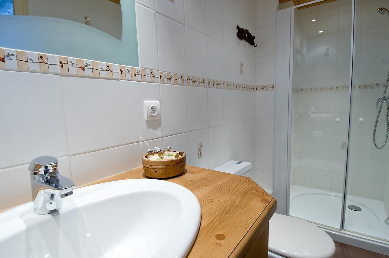 Tweepersoonskamer met 1 of 2 Bedden - Douche
