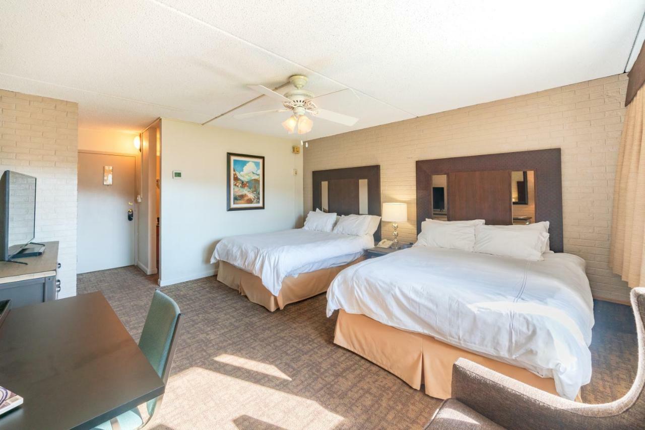 Superior Queen Room Two Queen Beds