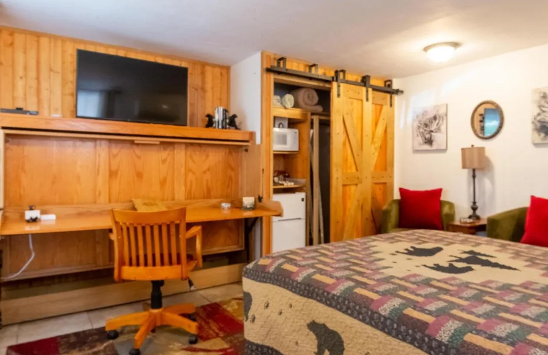 Alpen Way Chalet Mountain Lodge-1