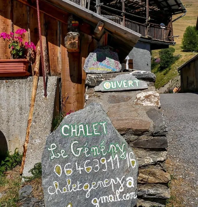 Chalet Le Genepy With Amazing Views!-1
