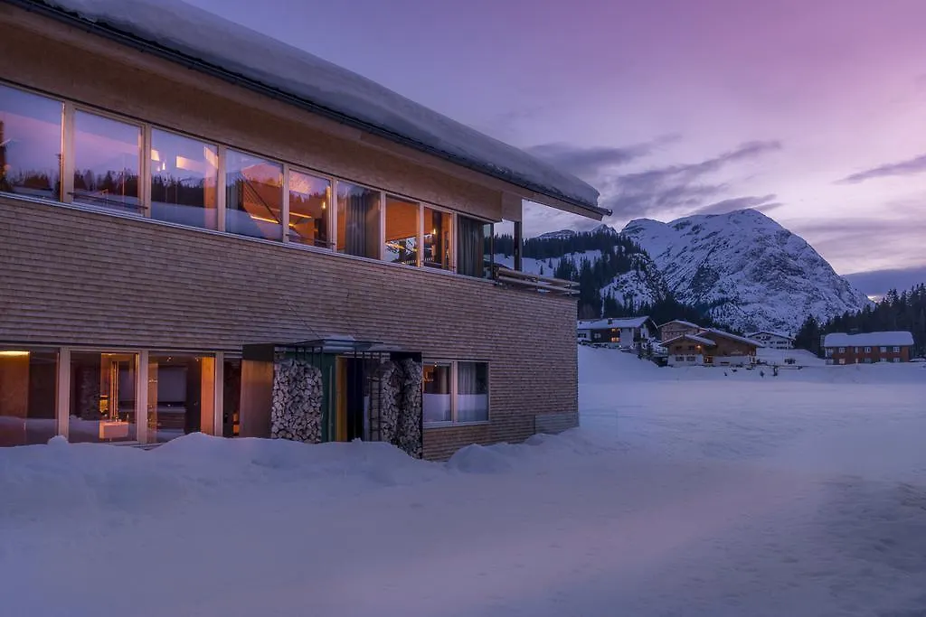Design Chalets Lech-1