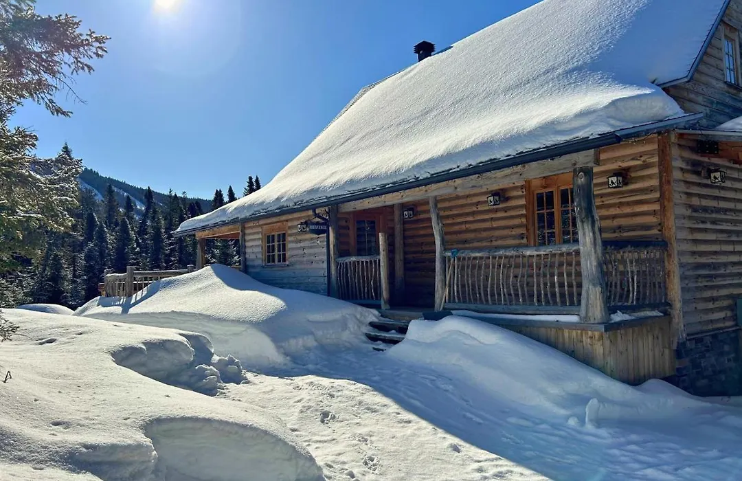 WAPITI - Chalets de Môh - Jacuzzi-1