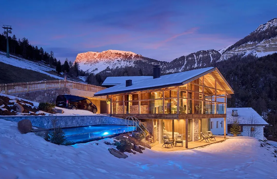 Luxury Chalet Vilaiet-1