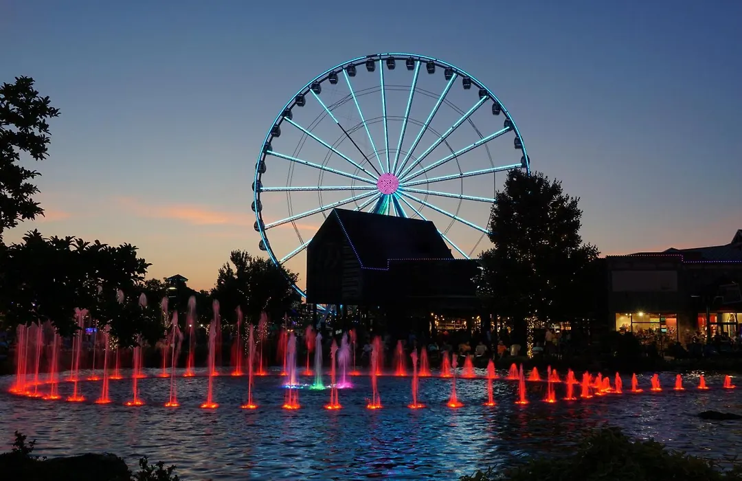 Mountain Splash, Private Pool, Theater Room, 560 Free Tickets Each Paid Day!!!-1