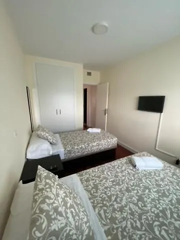 Chalet Pension Rooms Abril-1