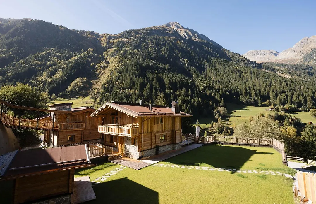 Gletscher Chalet-1