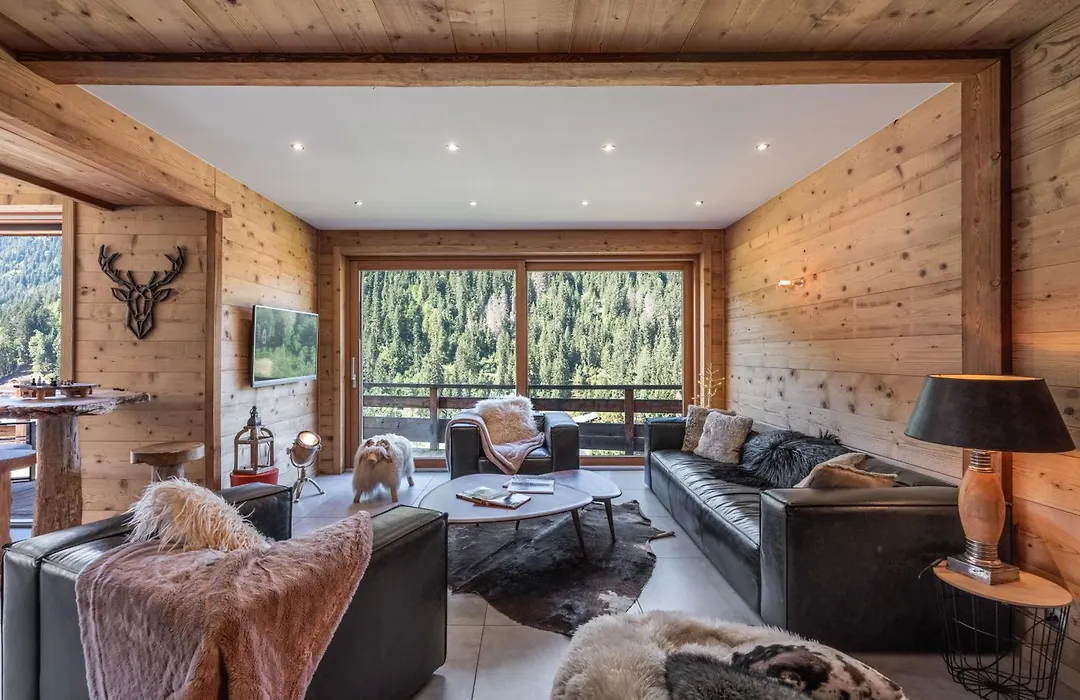Chalet 1100 - Bo Immobilier Chatel - à mi-chemin du centre et du Linga -Reduced prices on ski passes Châtel&Portes du Soleil-1