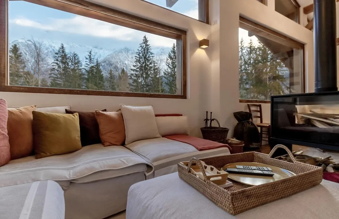 Chalet Des Eaux Rousses -Renove -Prive - Vues 360 Mont Blanc-1
