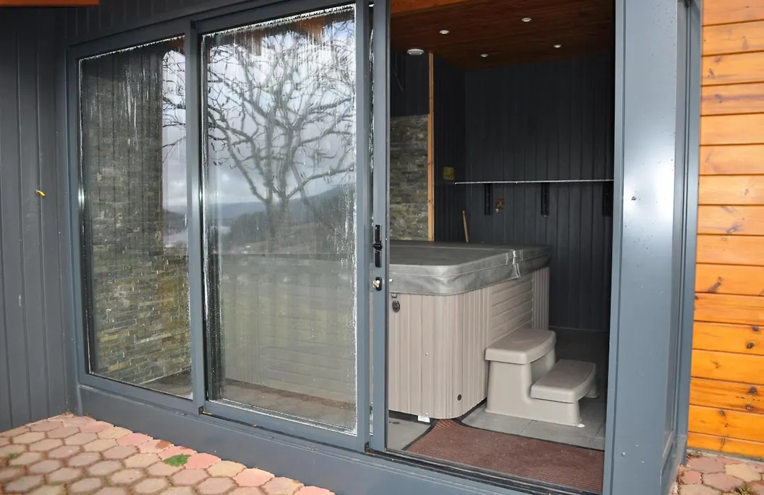 Chalet Maya, Belle vue lac, Sauna, SPA et Wifi-1
