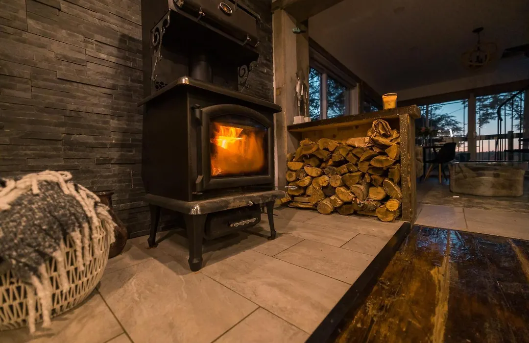 Lovenestchalet - Romantic With Private Hot Tub & Fireplace-1