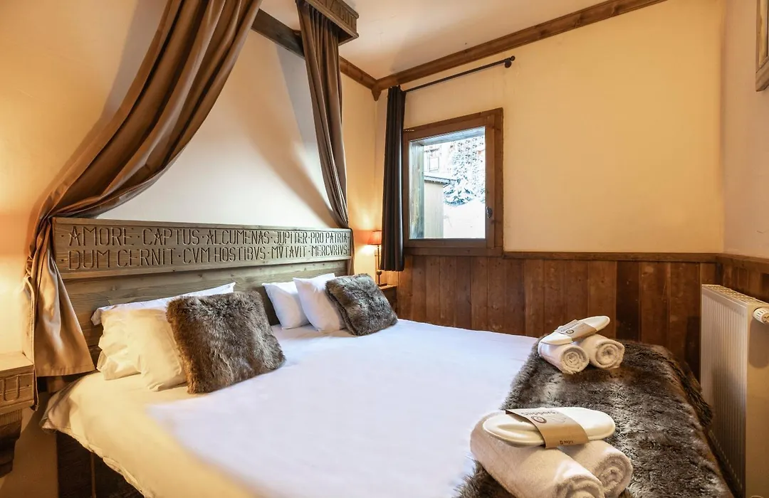 Chalet De L'Ours-1