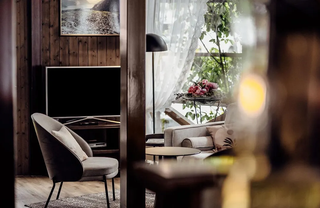 Hotel Chalet Swiss-1