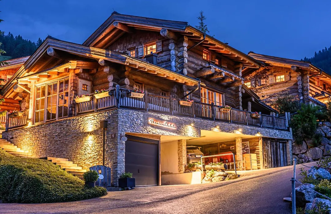 Premium Chalets Maria Alm-1