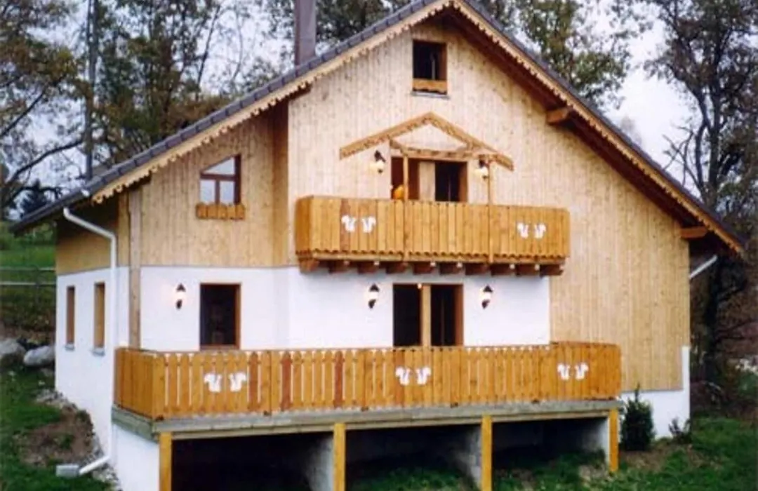 Alpine Chalet Near Cafes-1