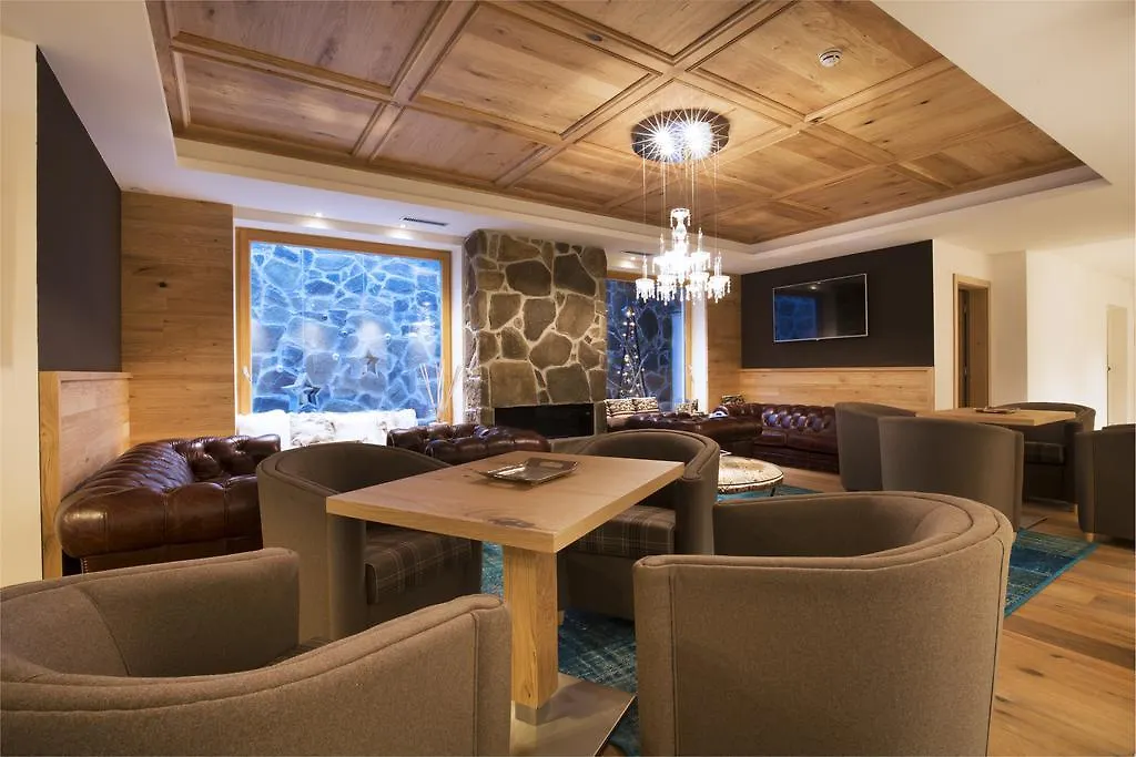 Chalet Marcora-1