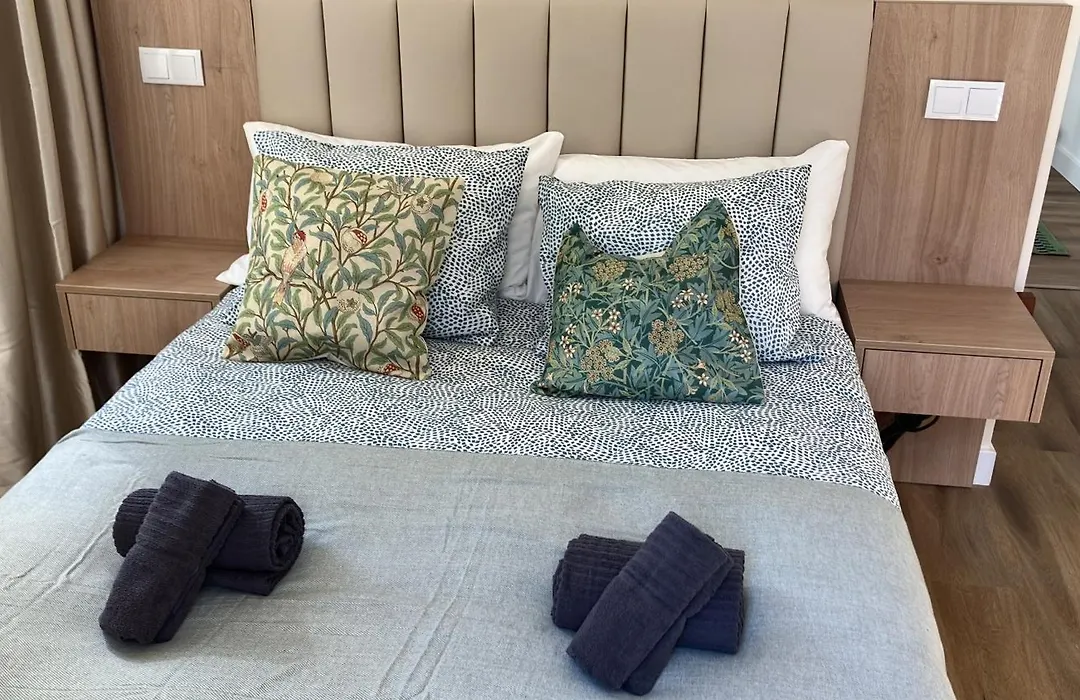 Sintra Flower Vintage Chalet-1