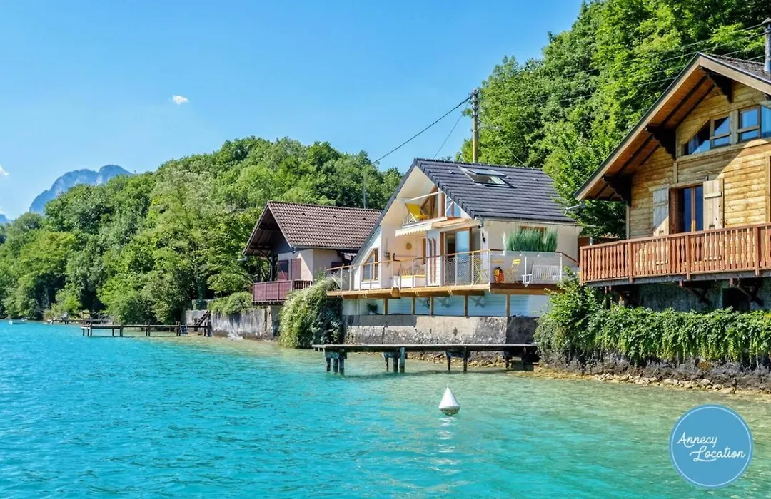 Chalet Coquillage Waterfront Escape On Lake-1