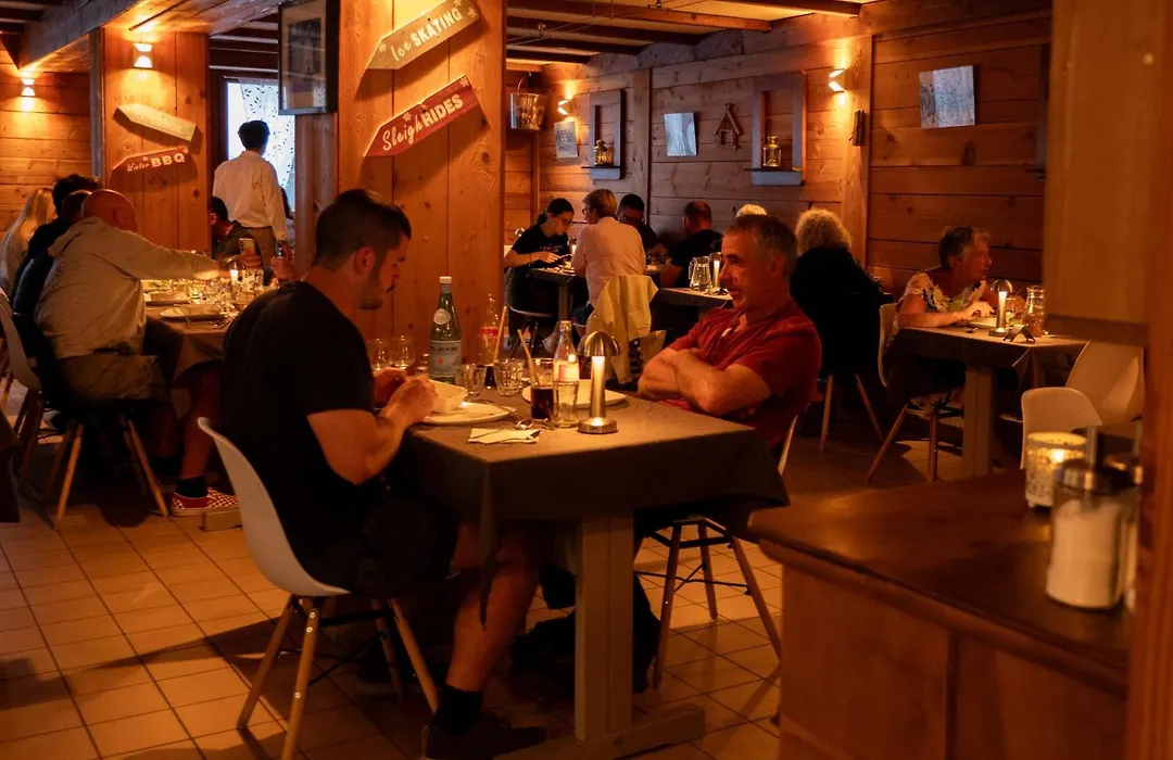 Hotel Chalet Du Crey-1