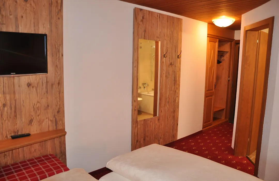 Hotel Gletschergarten-1